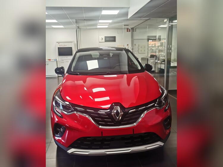 Renault Captur TECHNO 140CV MILD HYBRID foto 8