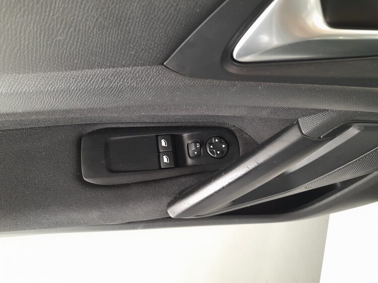 Peugeot 308 1.6 BlueHDi Access foto 19