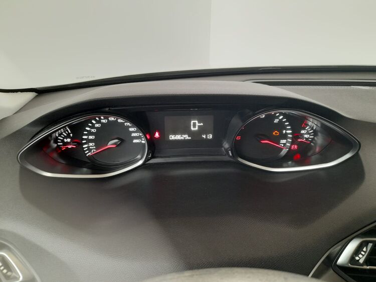 Peugeot 308 1.6 BlueHDi Access foto 10