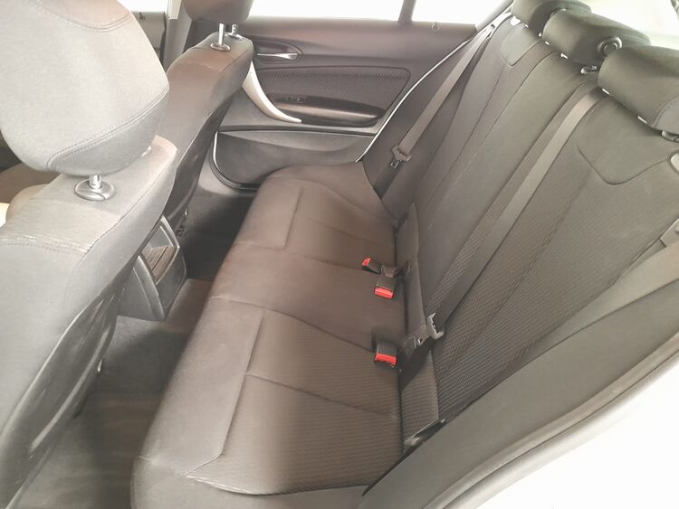 BMW Serie 1 116d foto 15